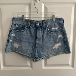 Madewell relaxed denim shorts, size 30